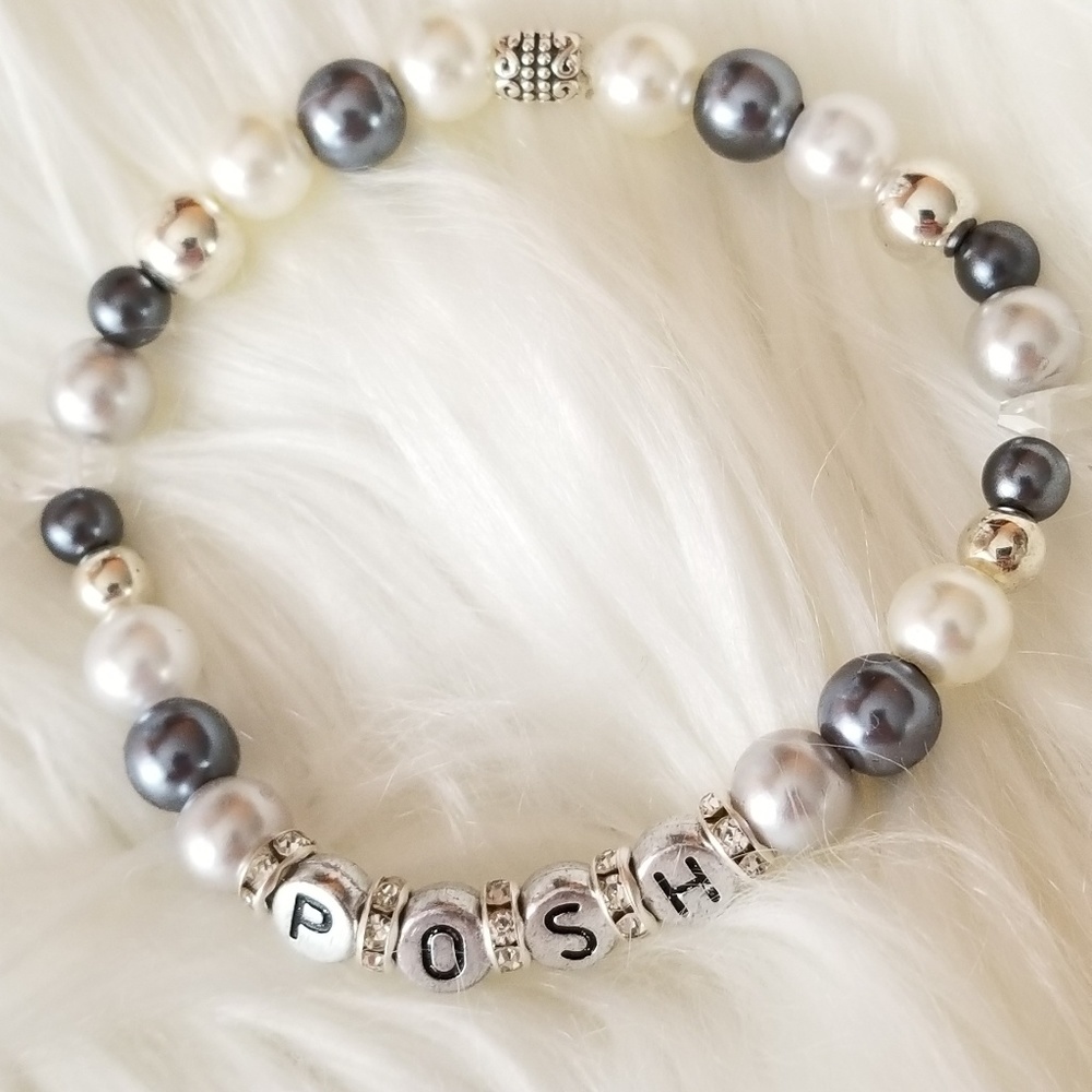 POSH Artisan Silver, Gunmetal & Pearl  Bracelet - Picture 6 of 8